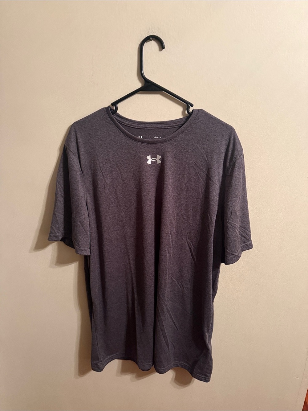 Under Armour Men’s Short Sleeve Performance Tee - Charcoal